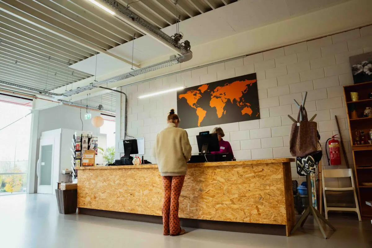 Kassa kringloopwinkel Peizerweg, Groningen.